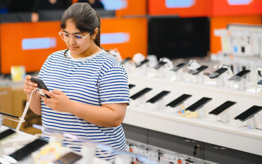 How to Avoid Fake Electronics While Shopping Online