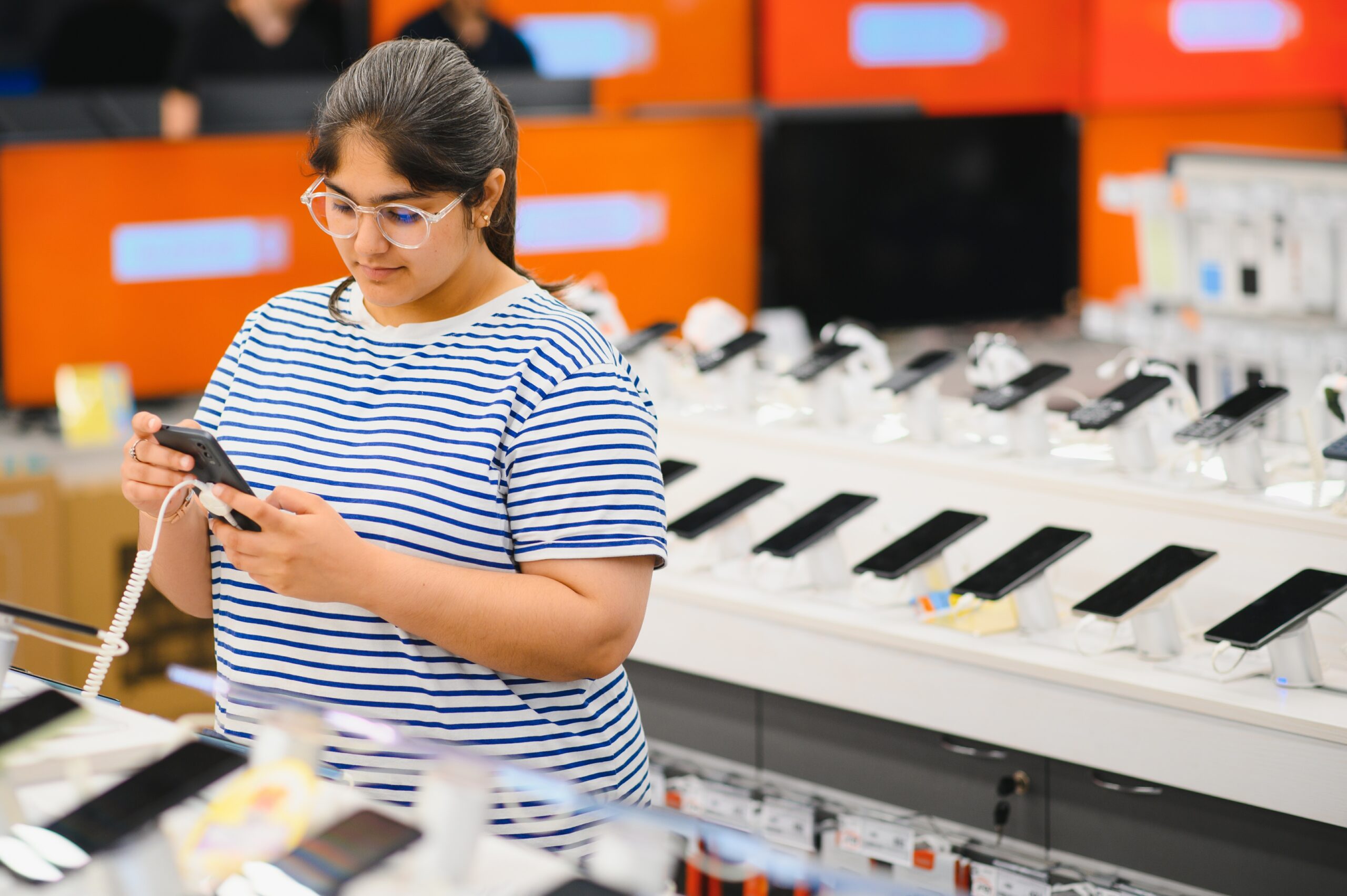 How to Avoid Fake Electronics While Shopping Online