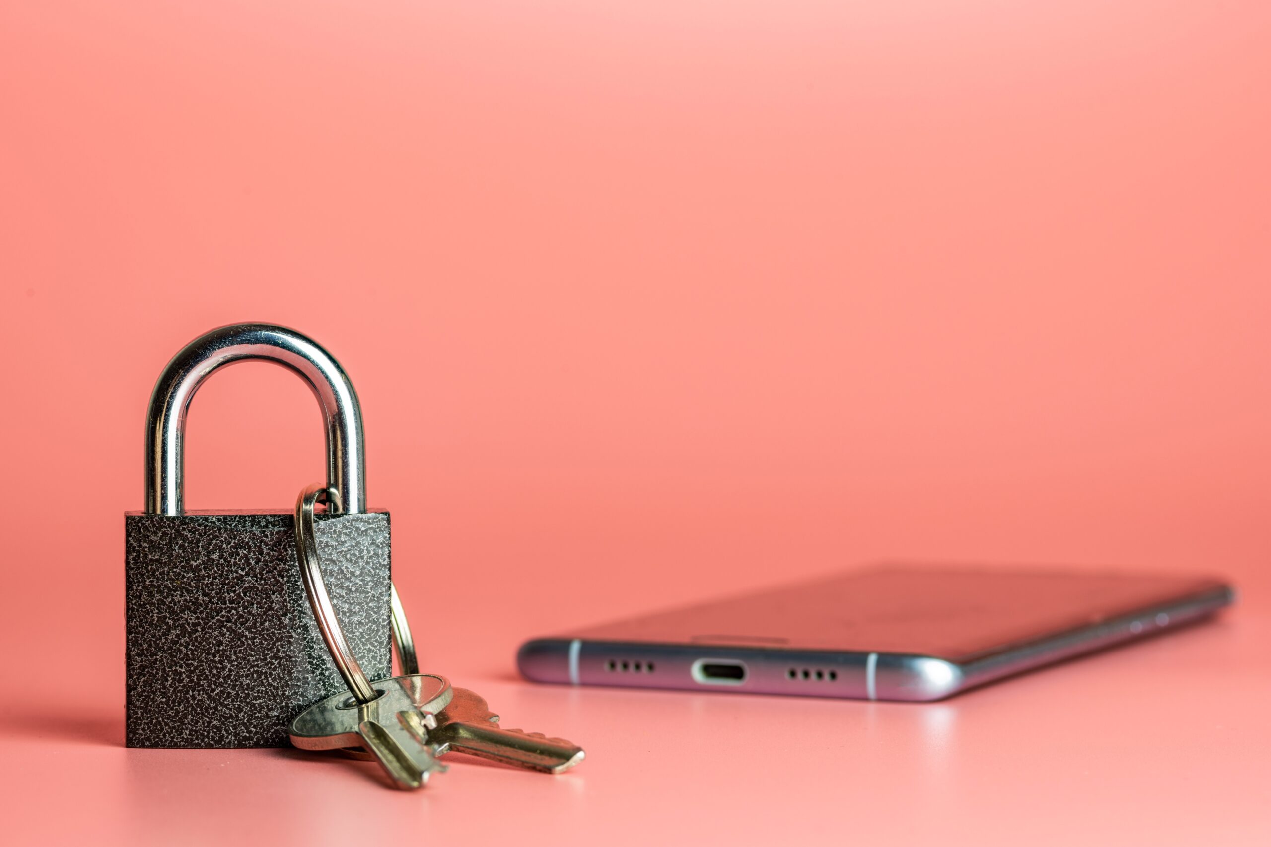 Easy Tips to Secure Your Smartphone Privacy