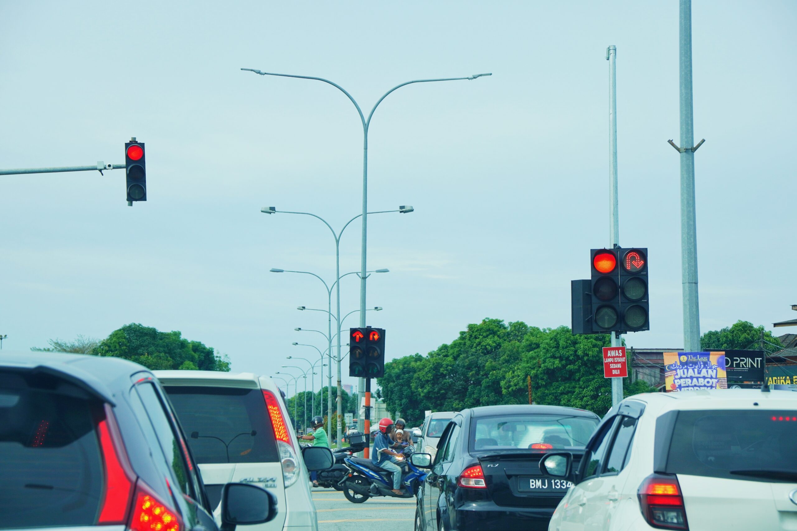 How to Avoid Traffic Fines