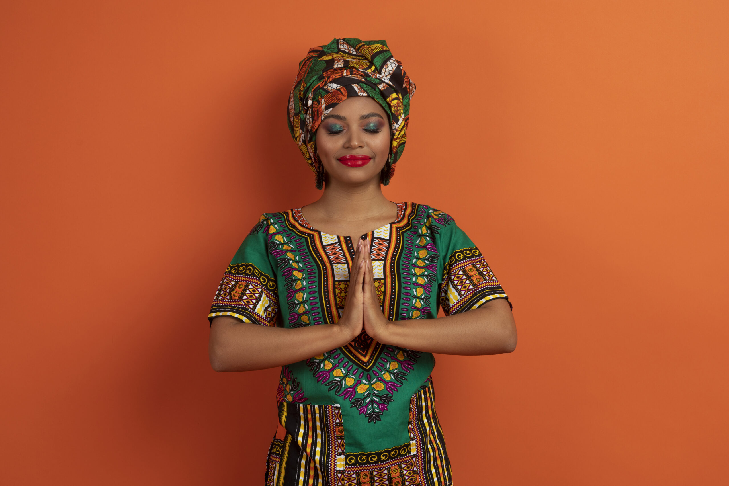 How to Understand Cultural Clothing Styles