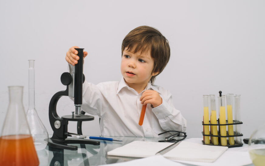 How to Develop Scientific Thinking Skills