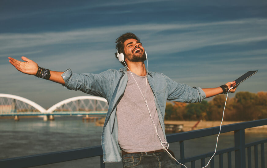 How to Enjoy Music Without Distractions